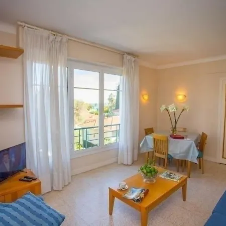 Menton, 2 Pieces, 4 Personnes - Fr-1-196-170 Daire *